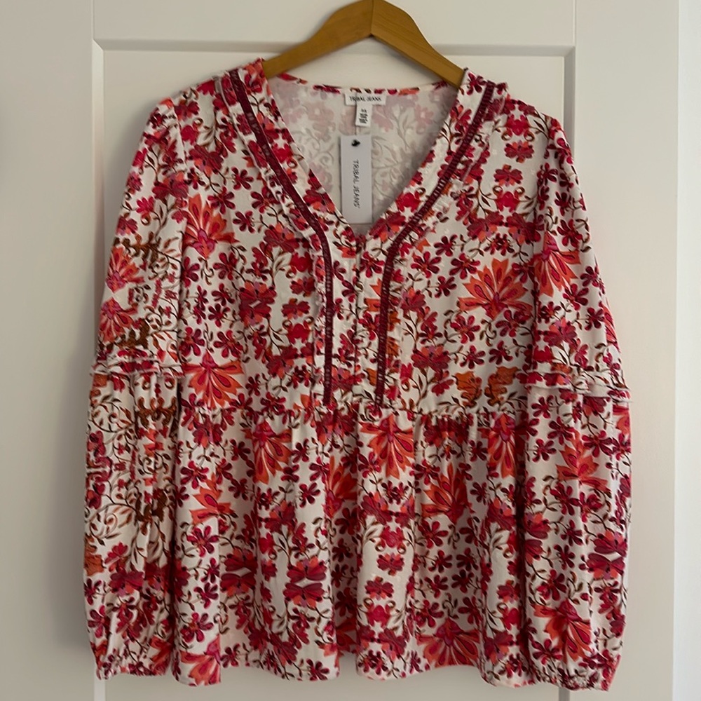 NWT Tribal Jeans Size Small Artisan Bloom Blouse top floral boho